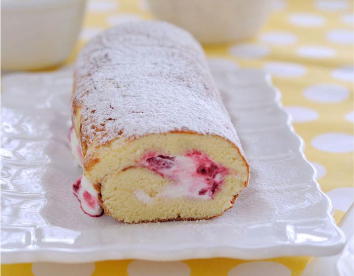 Berry Cream Cake Roll