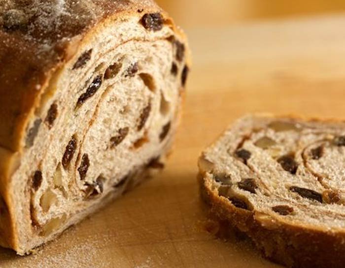 Cinnamon Swirl Raisin Bread