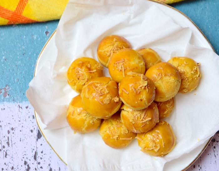 Pineapple Cookies